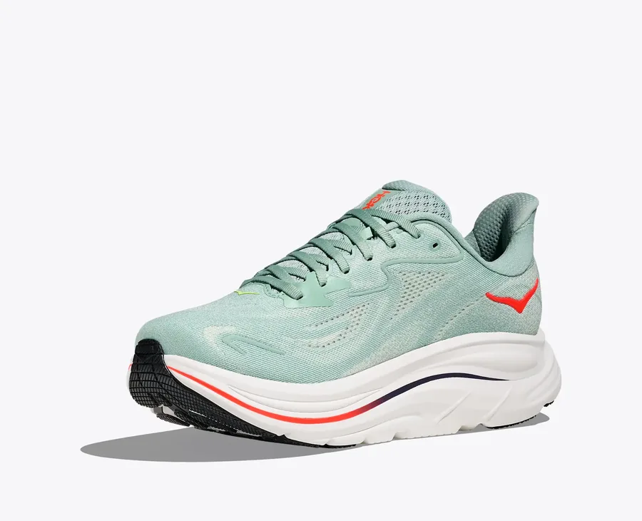 Hoka Clifton 10